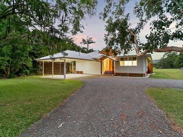 72 James Cook Drive, Kewarra Beach - Thumbnail 2