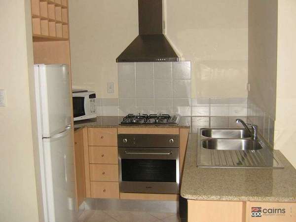 1616/2 Greenslopes St, Cairns North - Thumbnail 6