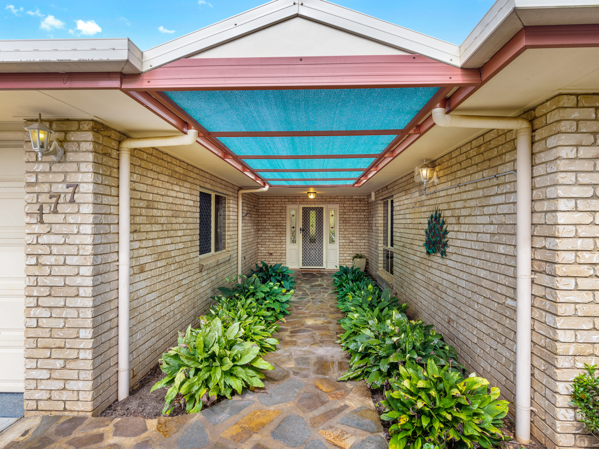 177 Harvey Road, Redlynch - Thumbnail 2