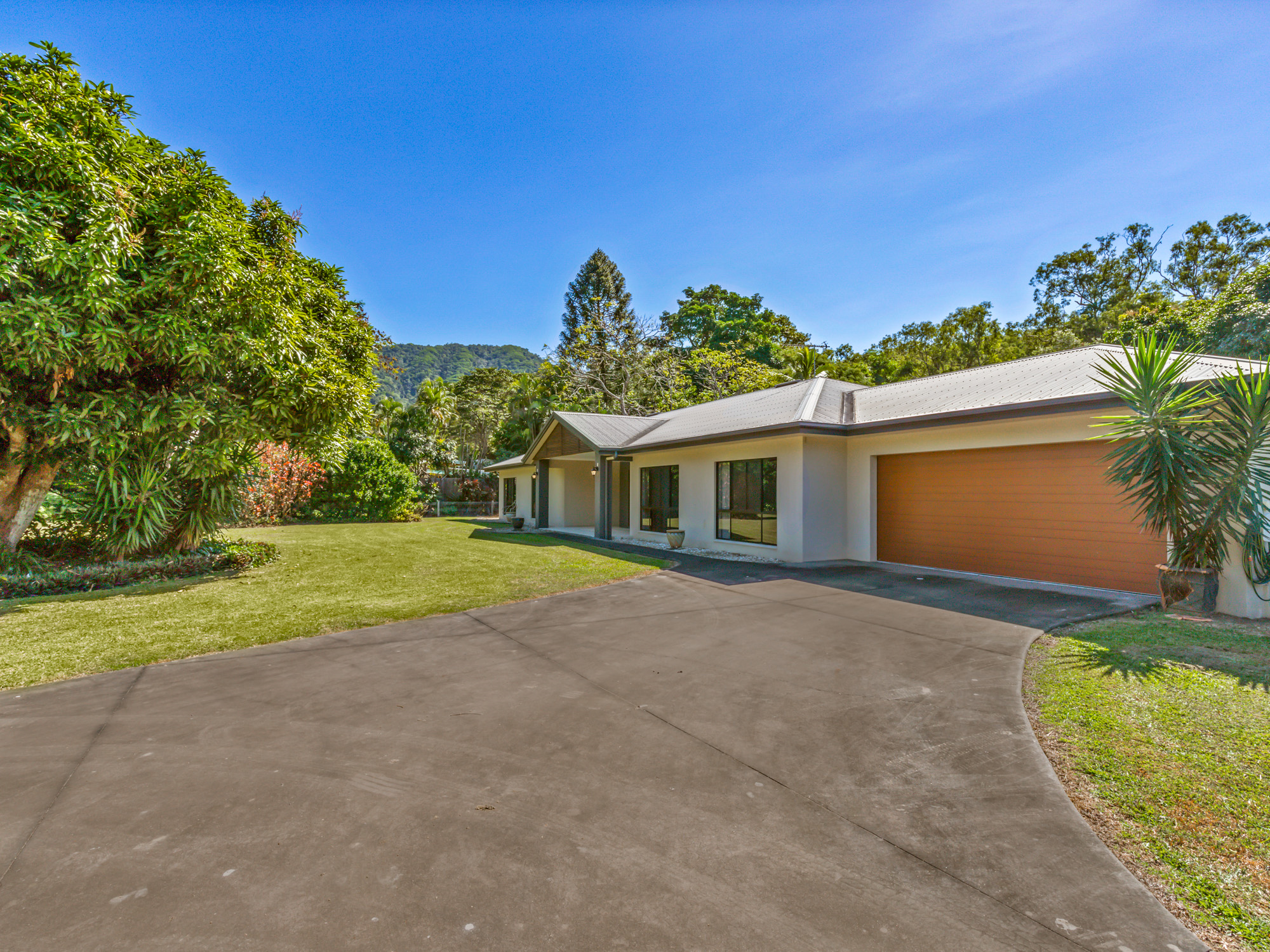 18 Evergreen Street, Clifton Beach - Thumbnail 6