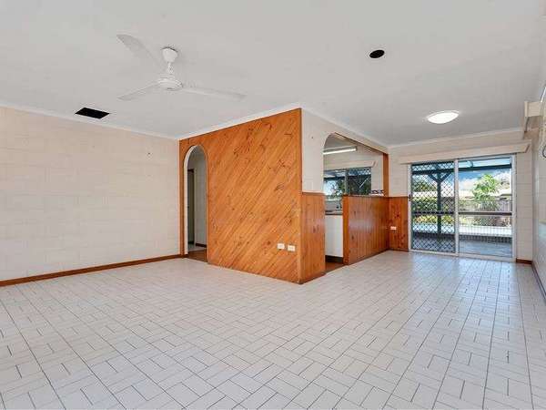 7 Etna Close, Woree - Thumbnail 5