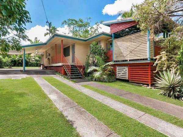 11 Brant Close, Manoora - Image 1