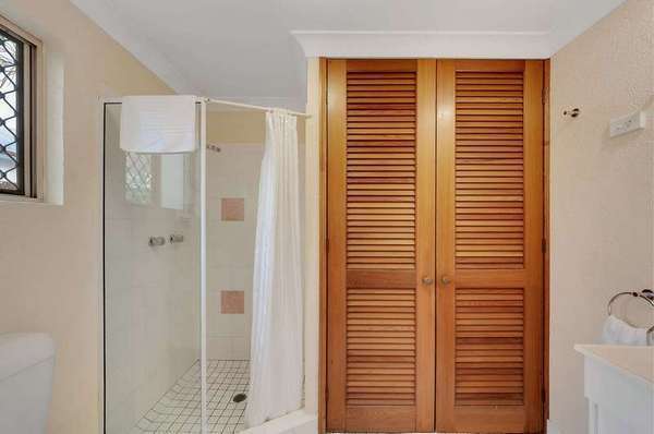 5 & 2/184 McLeod St, Cairns North - Thumbnail 3
