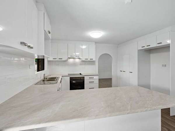 16 Sussex Street, Trinity Park - Thumbnail 3