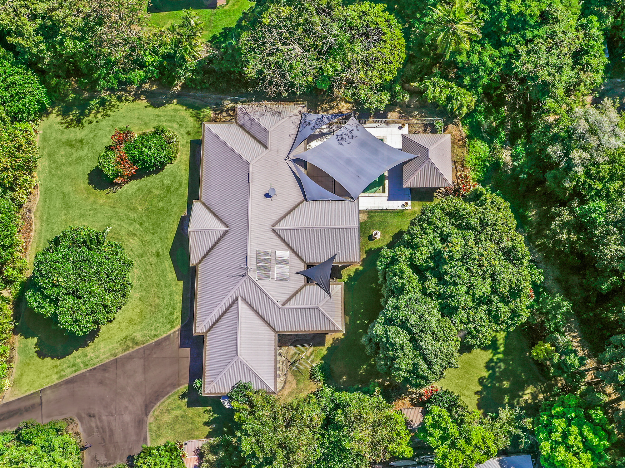18 Evergreen Street, Clifton Beach - Thumbnail 2