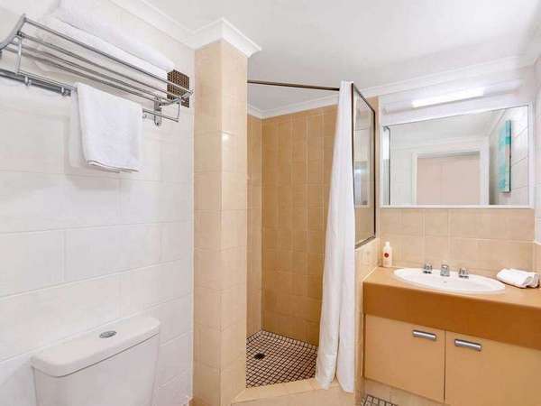 332/175 Lake Street, Cairns City - Thumbnail 4