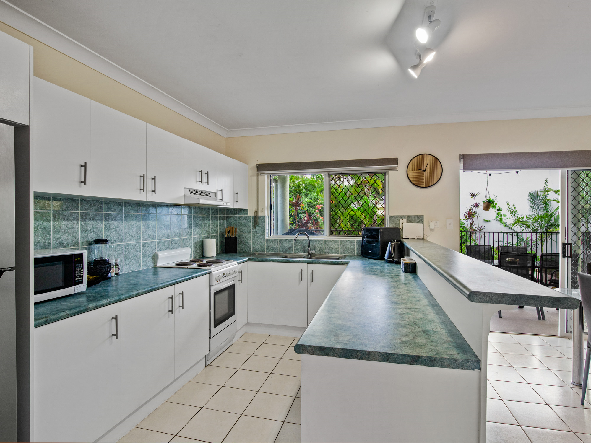 6 Garnet Street, Smithfield - Thumbnail 2