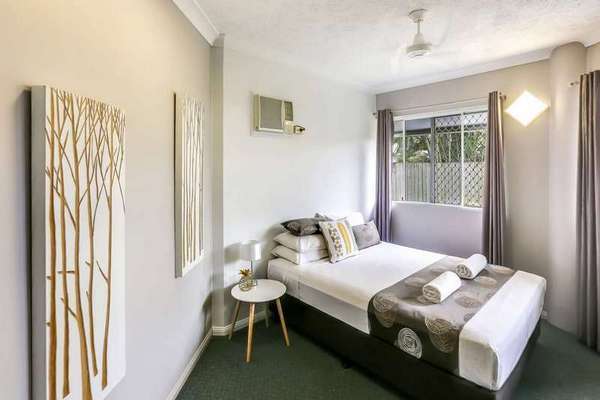 4/17a Upward St, Cairns City - Thumbnail 3