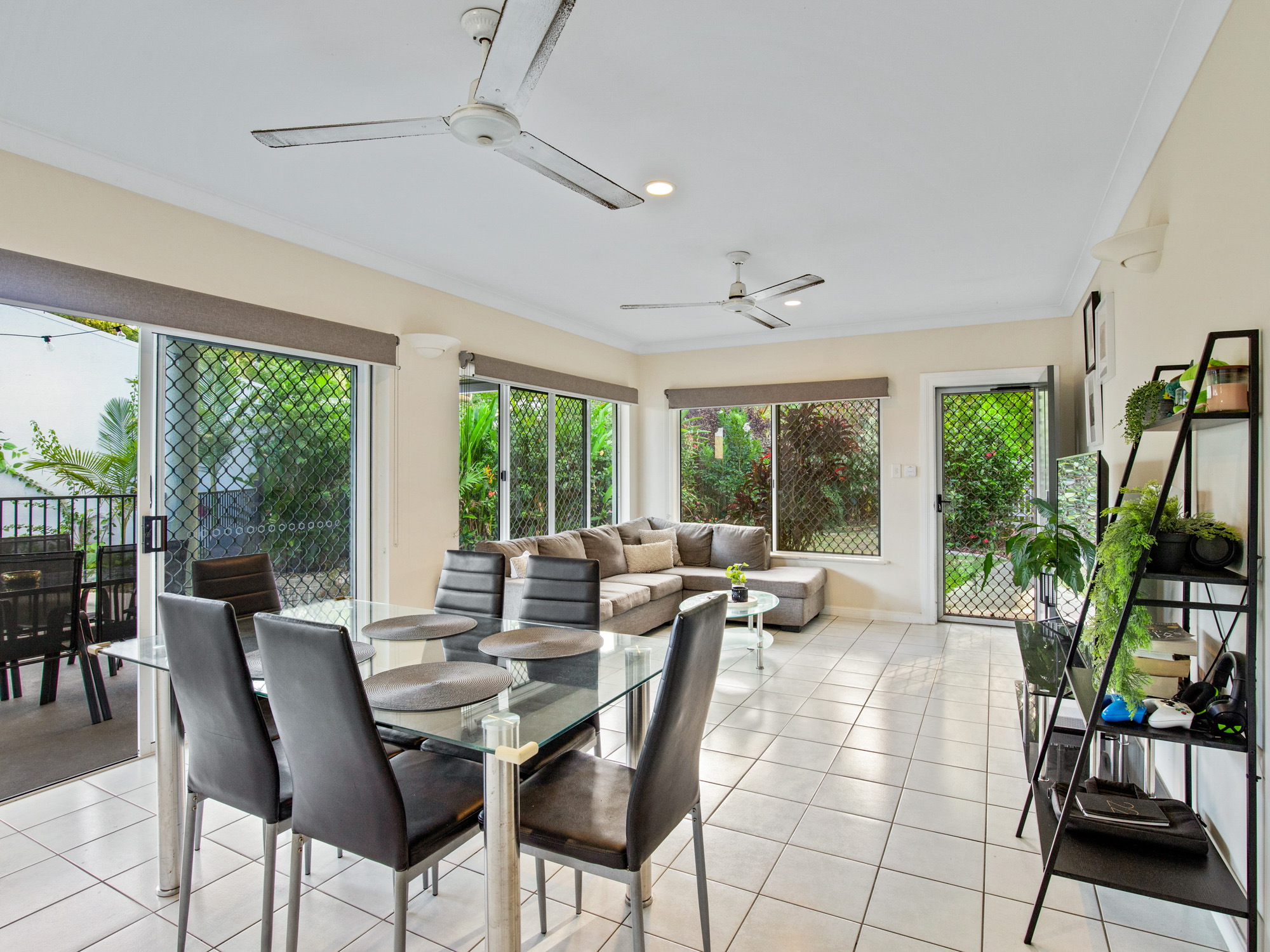 6 Garnet Street, Smithfield - Thumbnail 3