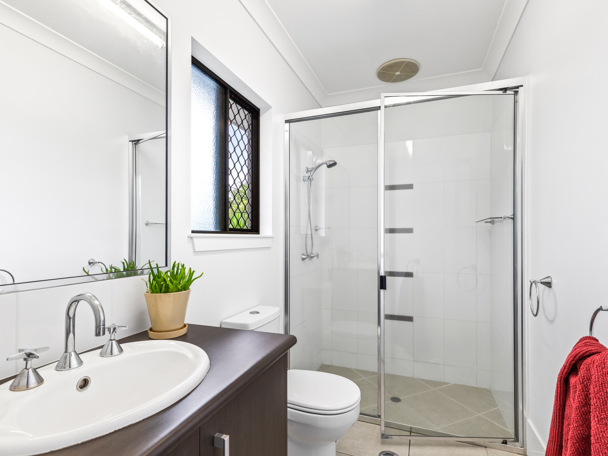 10 Celtis Close, Redlynch - Thumbnail 8
