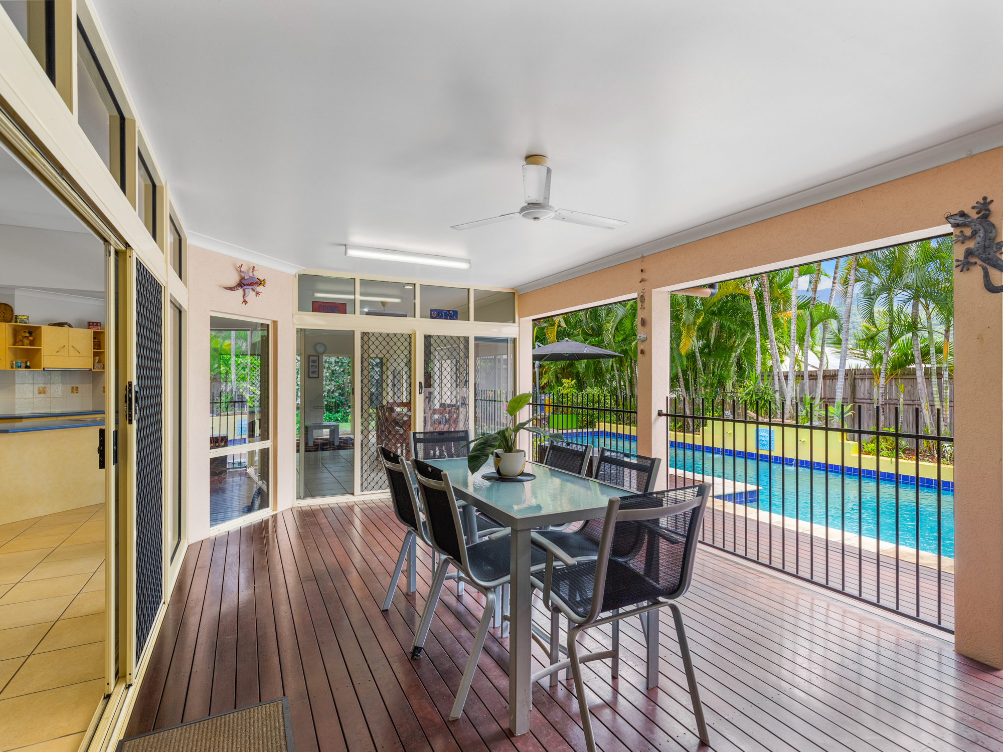 8 Lookout Tce, Trinity Beach - Thumbnail 3