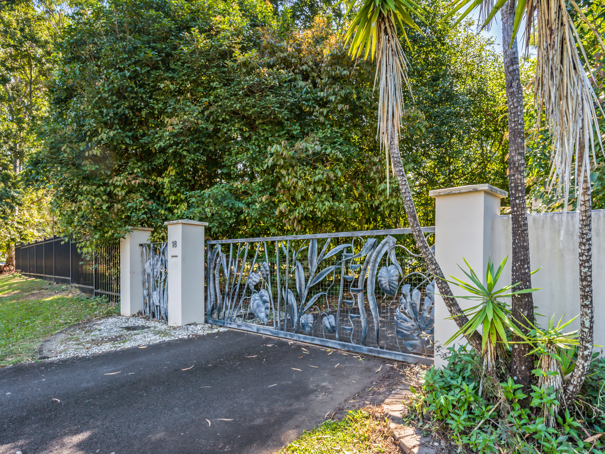 18 Evergreen Street, Clifton Beach - Thumbnail 4