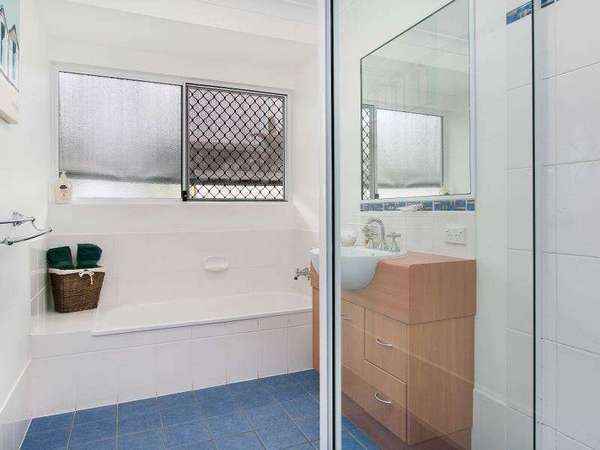 101 Gamburra Drive, Redlynch - Thumbnail 8
