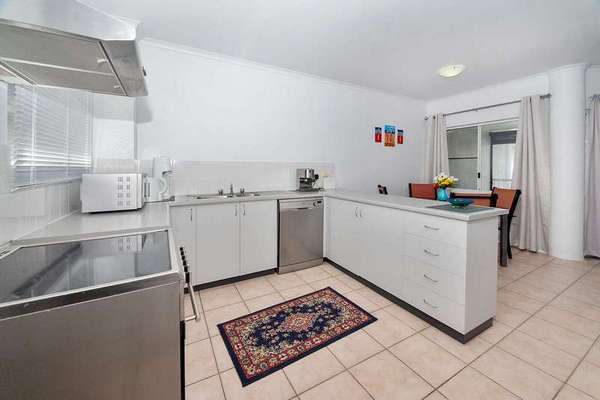 306/219-225 McLeod Street, Cairns North - Thumbnail 3