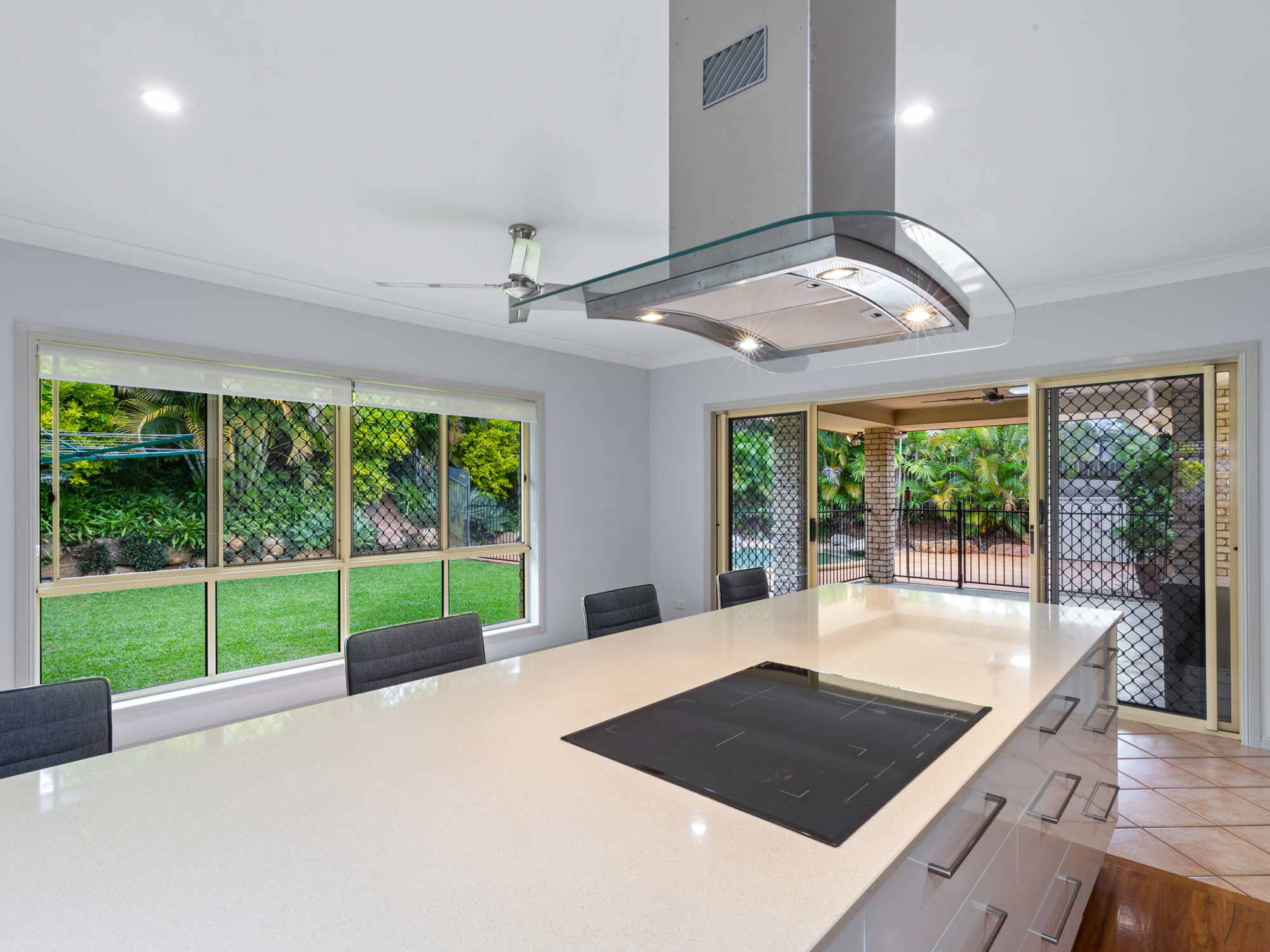177 Harvey Road, Redlynch - Thumbnail 3
