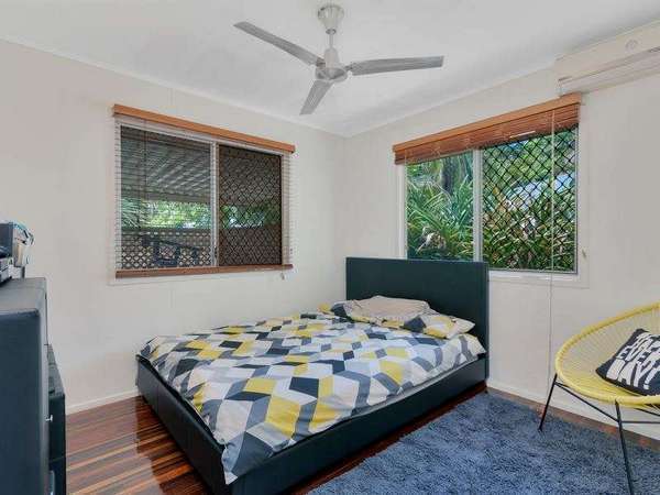 11 Brant Close, Manoora - Thumbnail 7