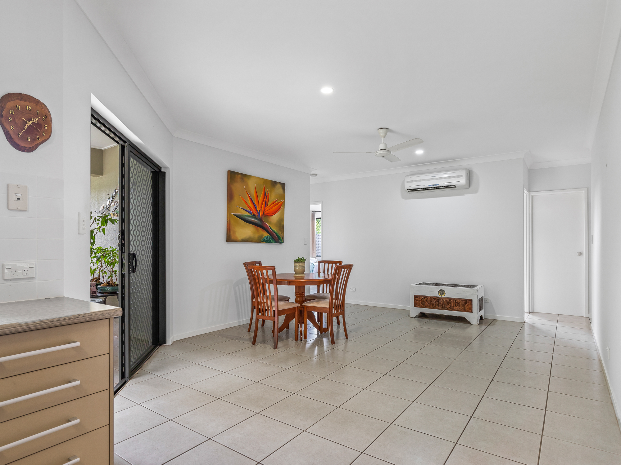 10 Celtis Close, Redlynch - Thumbnail 4