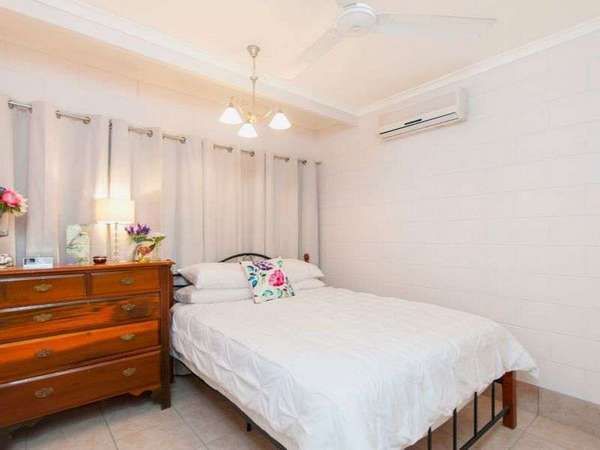 8/31 Lake Placid Road, Caravonica - Thumbnail 5