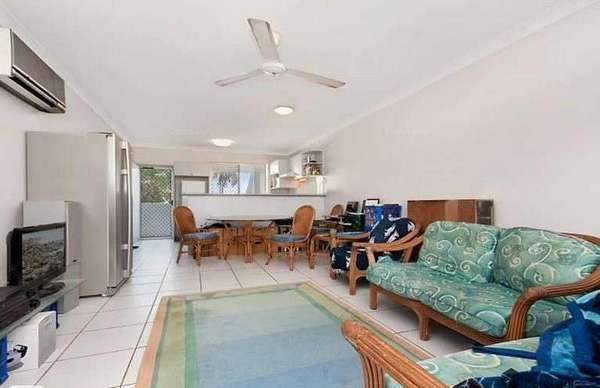 12/21-25 GIVENS STREET, Westcourt - Image 1