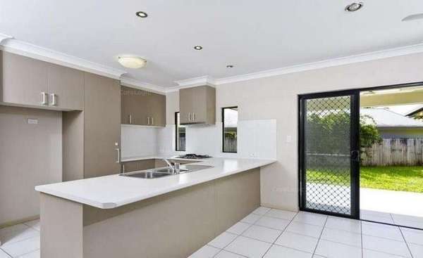 6 Fitzmaurice Drive, Bentley Park - Thumbnail 2