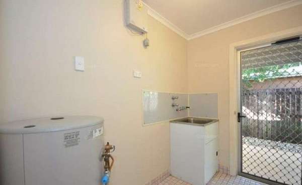 36 Long Street, Mooroobool - Thumbnail 8
