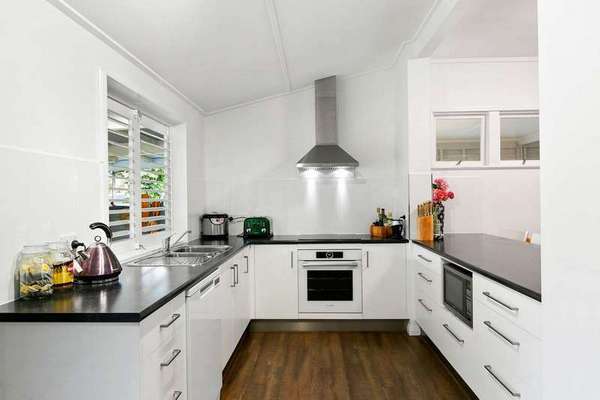 136 Hoare Street, Manunda - Thumbnail 2