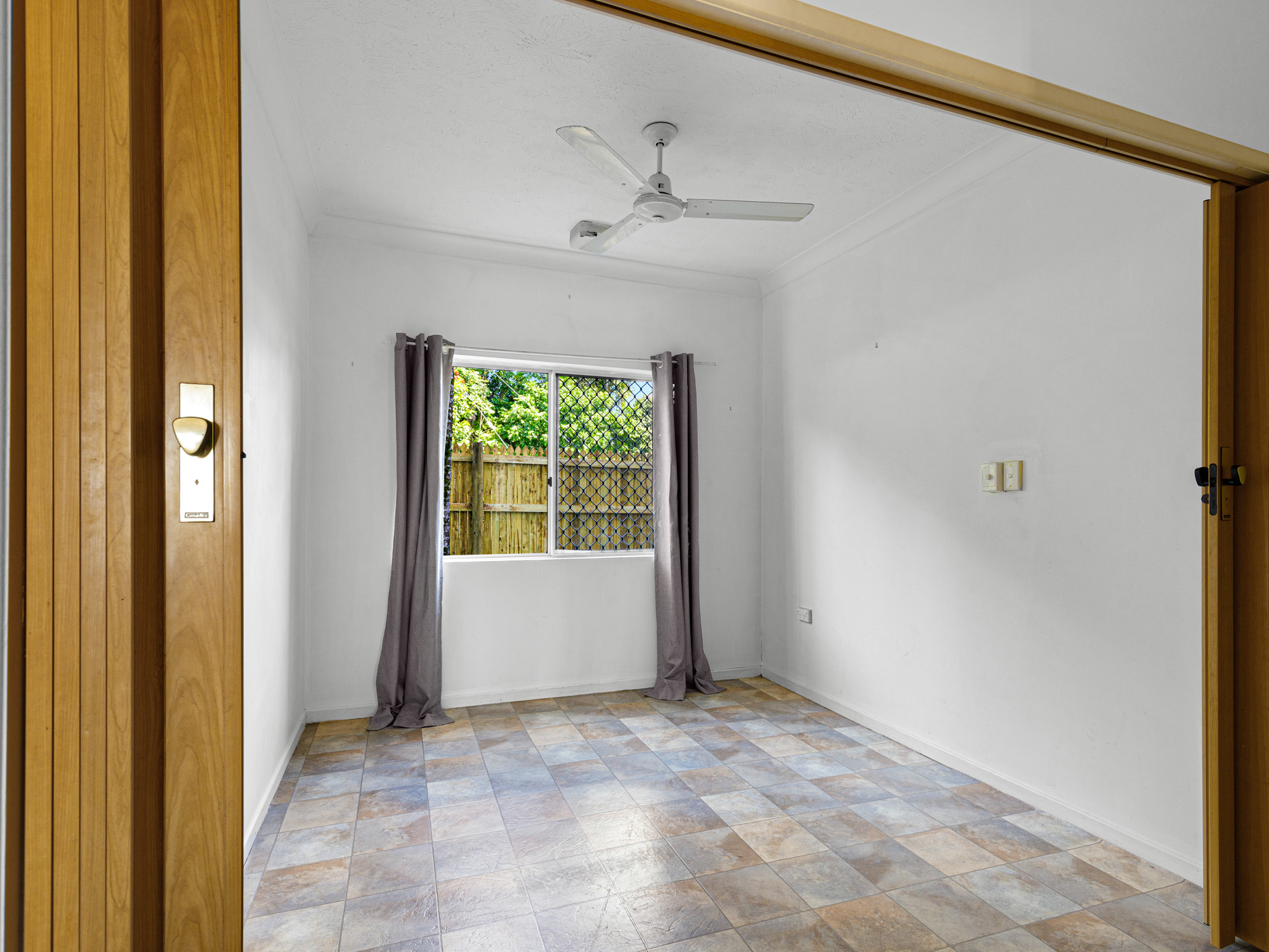 4/8 Bell Street, Bungalow - Thumbnail 7