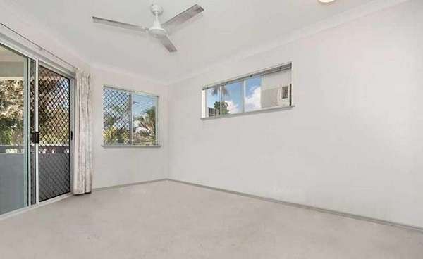 12/21-25 GIVENS STREET, Westcourt - Thumbnail 4