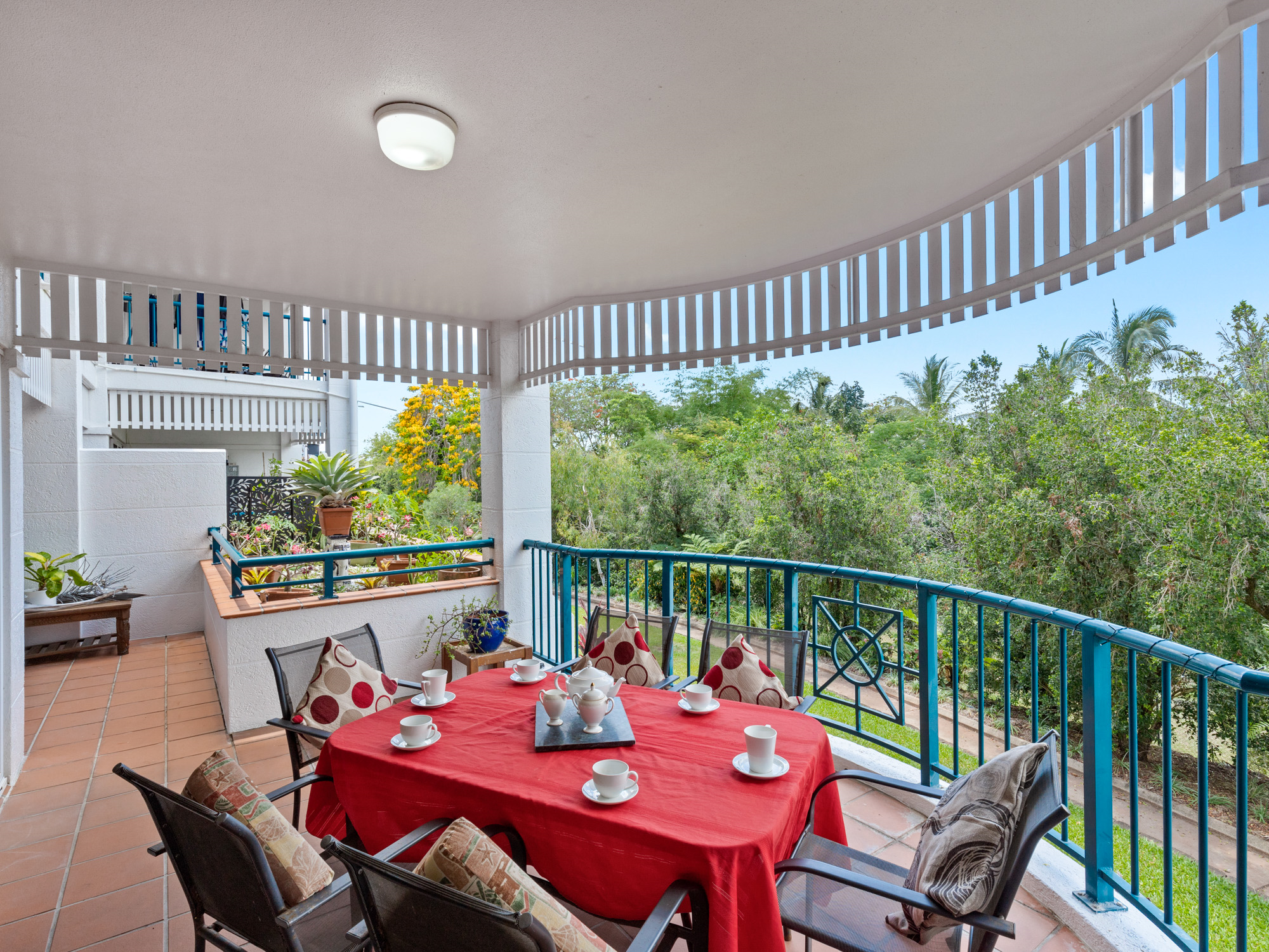 39/8-14 Munro Terrace, Mooroobool - Image 1
