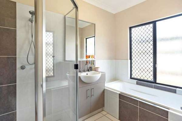 6 Fitzmaurice Drive, Bentley Park - Thumbnail 6