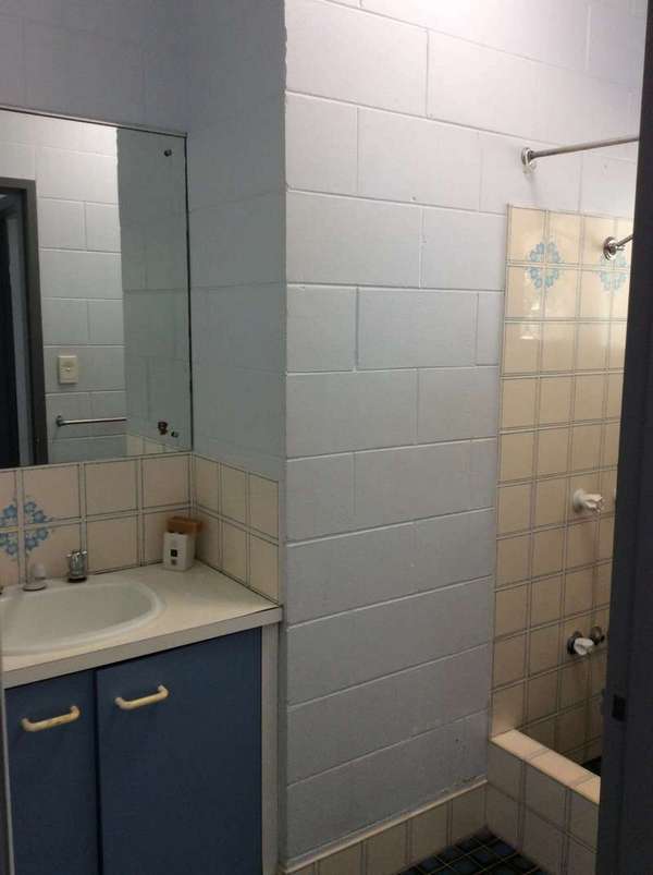 60 YANGOORA STREET, White Rock - Thumbnail 5