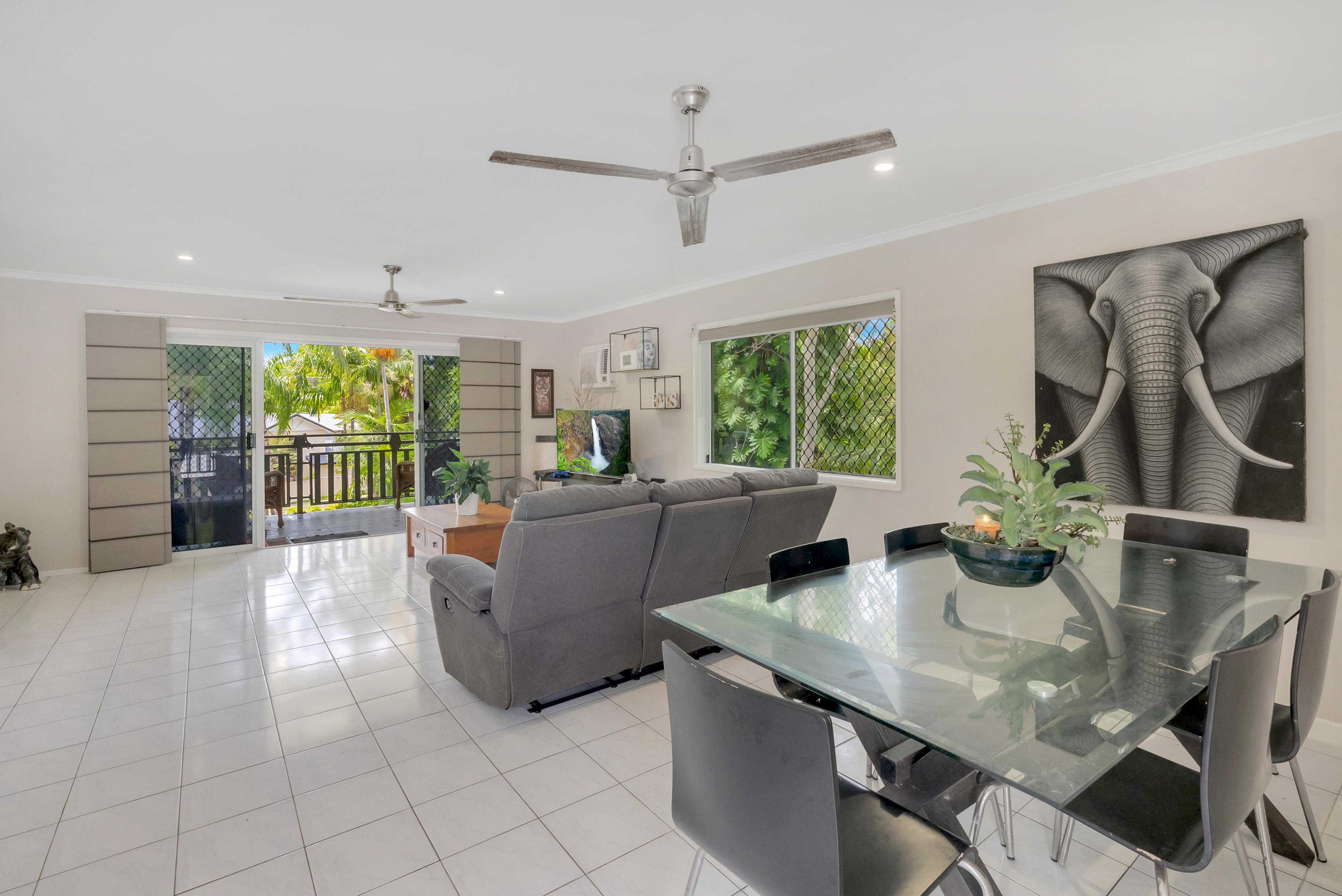 17/33-37 Trinity Beach Road, Trinity Beach - Thumbnail 2