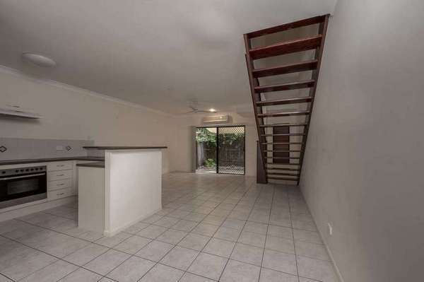 8/185-187 Kamerunga Road, Freshwater - Thumbnail 2
