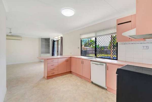 18 Kalyan Close, Caravonica - Thumbnail 3