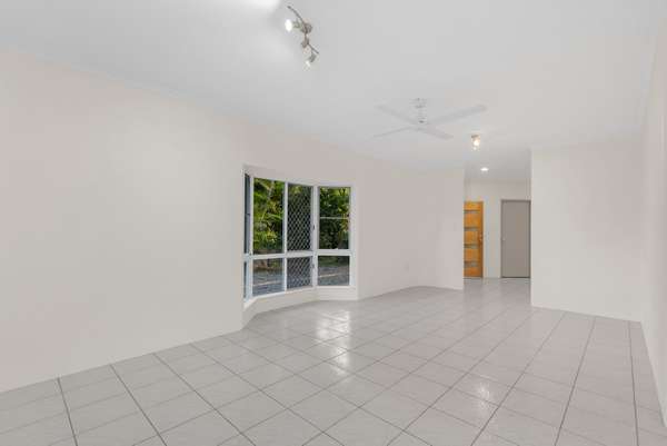 6 Allinga Close, Bentley Park - Thumbnail 6