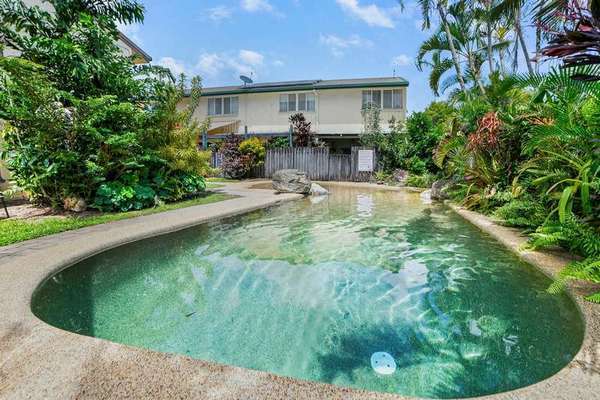 10/11-13 Pioneer Street, Manoora - Thumbnail 4