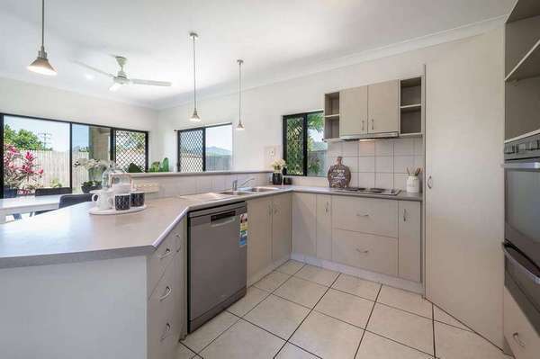 10 Arkendeith Drive, Edmonton - Thumbnail 7
