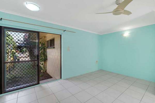 3/43 Sandown Close, Woree - Thumbnail 6