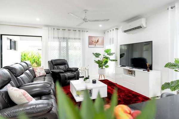56 Hillary Drive, Smithfield - Thumbnail 3