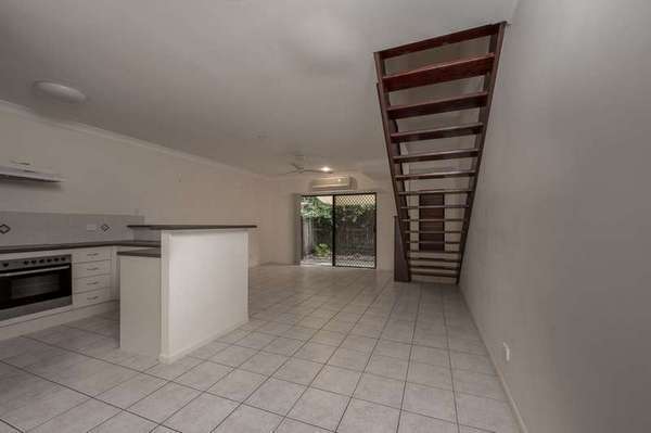 8/185 Kamerunga Road, Freshwater - Thumbnail 2