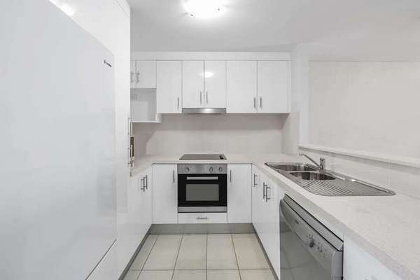 7/50-54 Birch Street, Manunda - Thumbnail 2