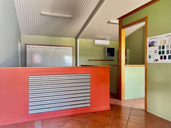 21 Palmerston Drive, Goondi Hill - Thumbnail 5