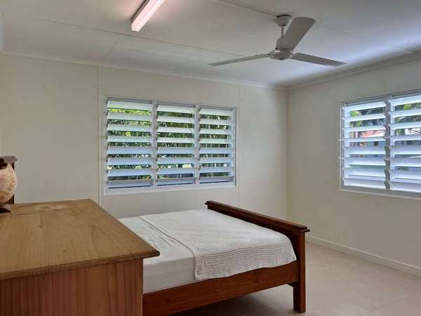 31 Illich Street, Kurrimine Beach - Thumbnail 5
