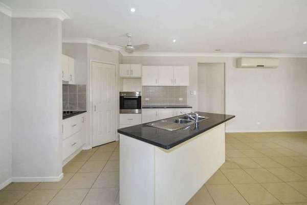 1 Vetiver Street, Trinity Park - Thumbnail 8