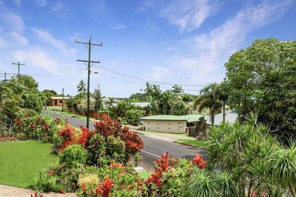 19 Marti Street, Bayview Heights - Thumbnail 6