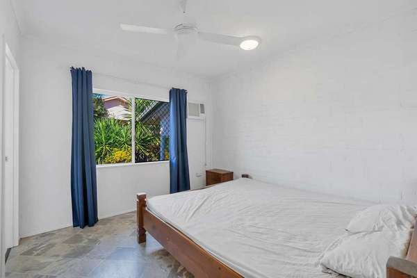 179 Robert Road, Bentley Park - Thumbnail 4