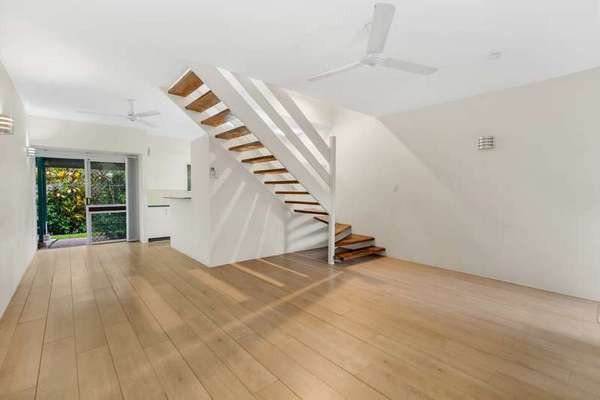 10/11-13 Pioneer Street, Manoora - Thumbnail 8