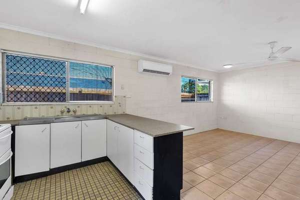 4/43 Sandown Close, Woree - Thumbnail 8