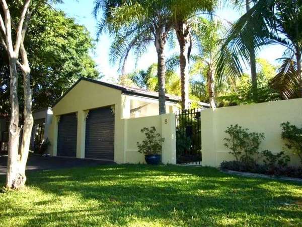 8 Lamb Street, Smithfield - Image 1
