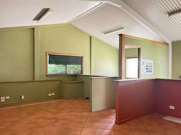 21 Palmerston Drive, Goondi Hill - Thumbnail 7